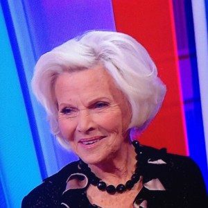 Honor Blackman & her Beauty Secrets