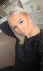 Hollie Hollie